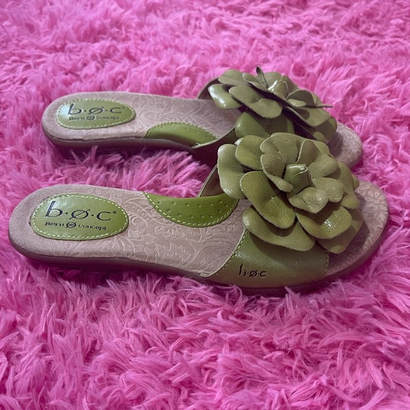 BOC Flower Slide Sandals Green Leather Like New 6, Born Concept - Picture 4 of 8